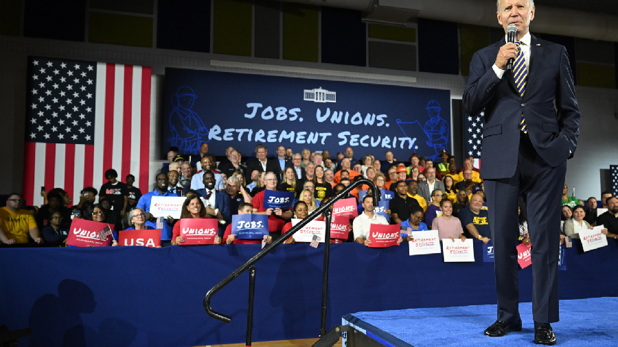 Biden dans l'Ohio, État clé des midterms