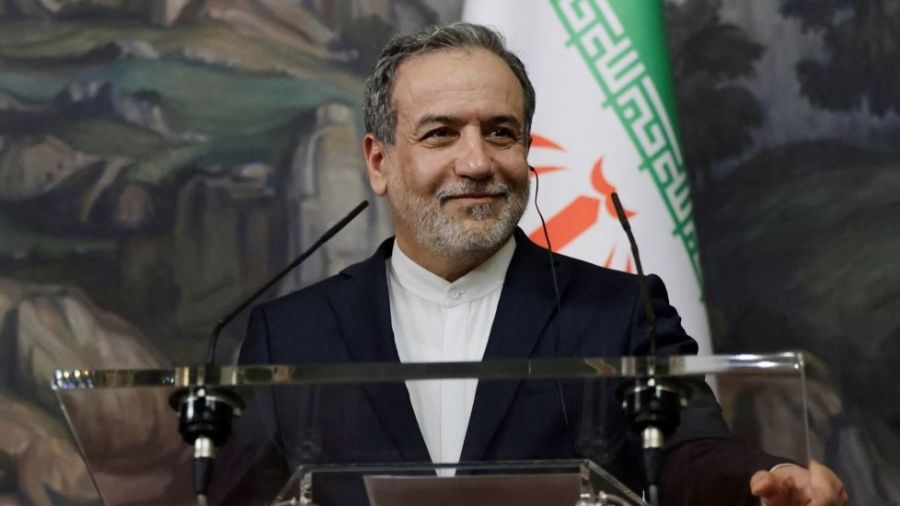 Iran : Araghchi propose des discussions avec Paris, Berlin et Londres