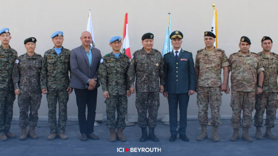 Don coréen d’un système d’énergie solaire à l’armée