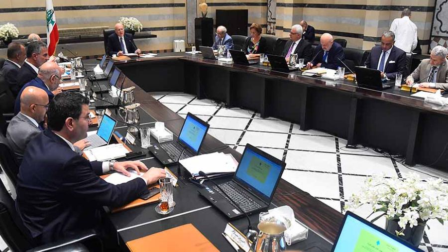 Le gouvernement a de moins en moins les moyens de sa politique