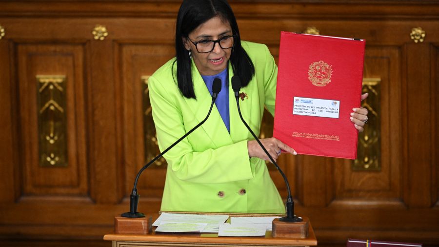 Le Venezuela n’a «pas peur d’affronter diplomatiquement» les États-Unis, lance la présidente par intérim
