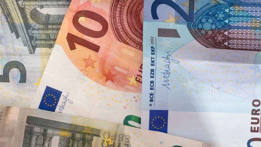L'euro stable face au dollar en cette fin d'une année