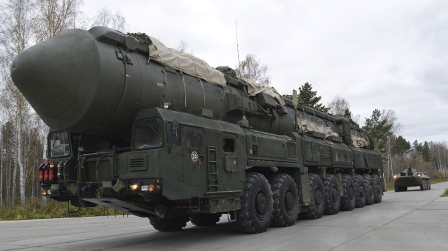 Washington dévoile son arsenal nucléaire et appelle Moscou à faire de même