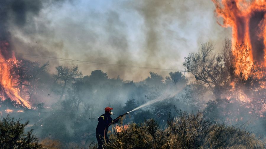 La Grèce frappée par une série de catastrophes