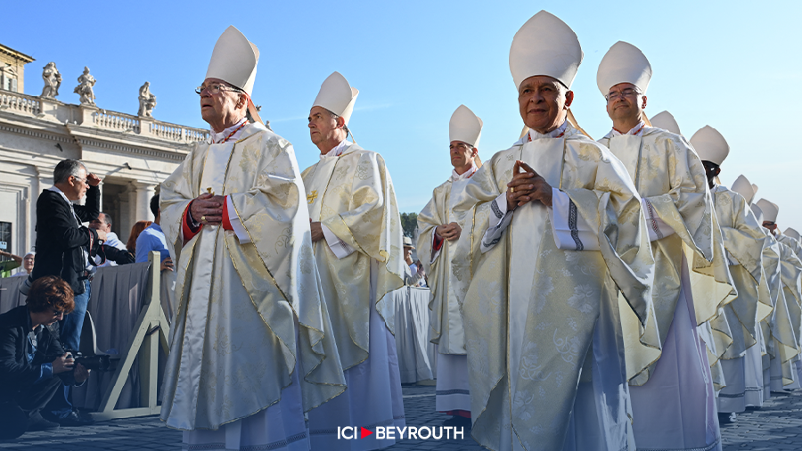 Synode du Vatican: espoir d'ouverture et craintes conservatrices