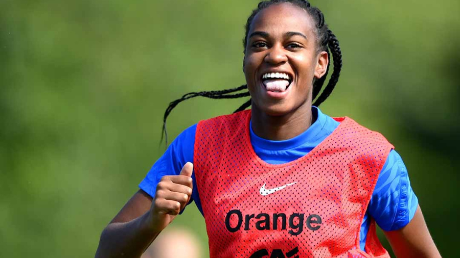 Le PSG conserve sa pépite Katoto in extremis