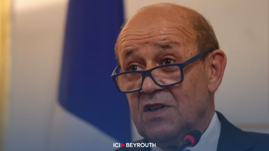 Présidentielle: Le Drian aurait proposé des concertations en septembre