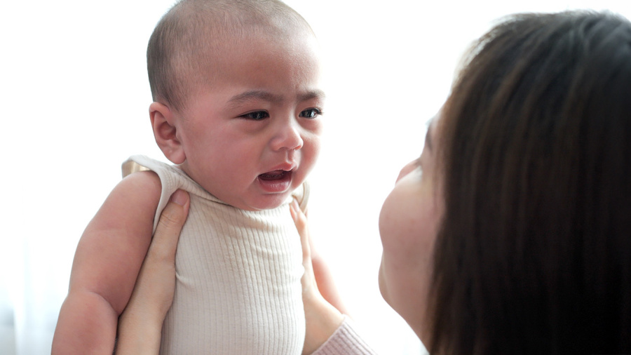 Le syndrome du bébé secoué, une forme grave de maltraitance