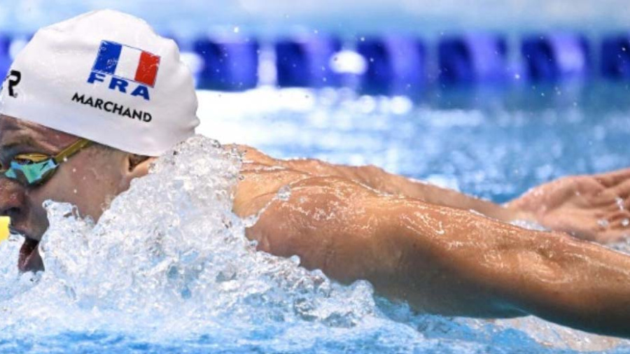 Mondiaux de natation: Léon Marchand s'offre une nouvelle couronne