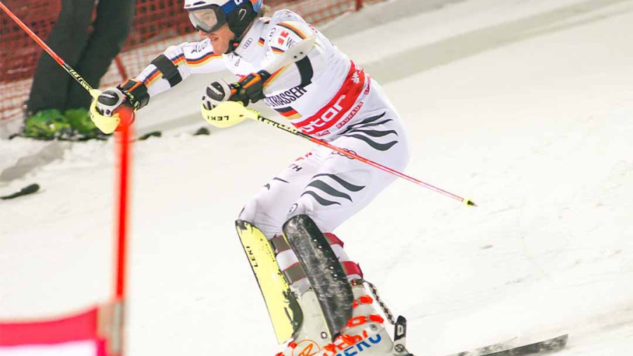 Ski alpin: Strasser s'impose à Schladming avant les JO