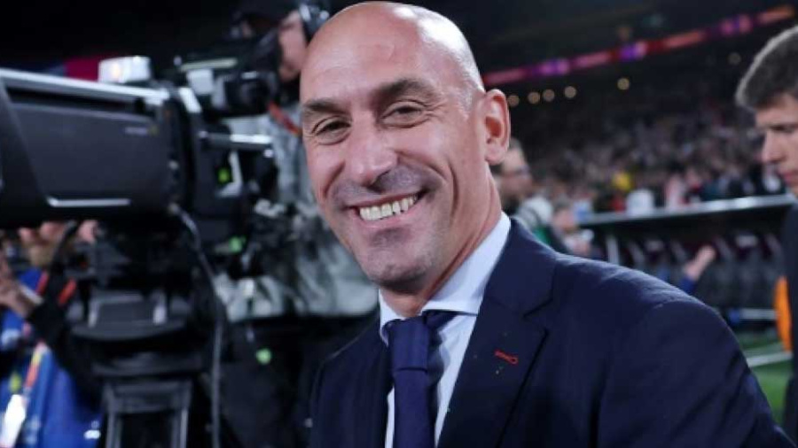 Foot/Scandale du baiser forcé: Rubiales démissionne