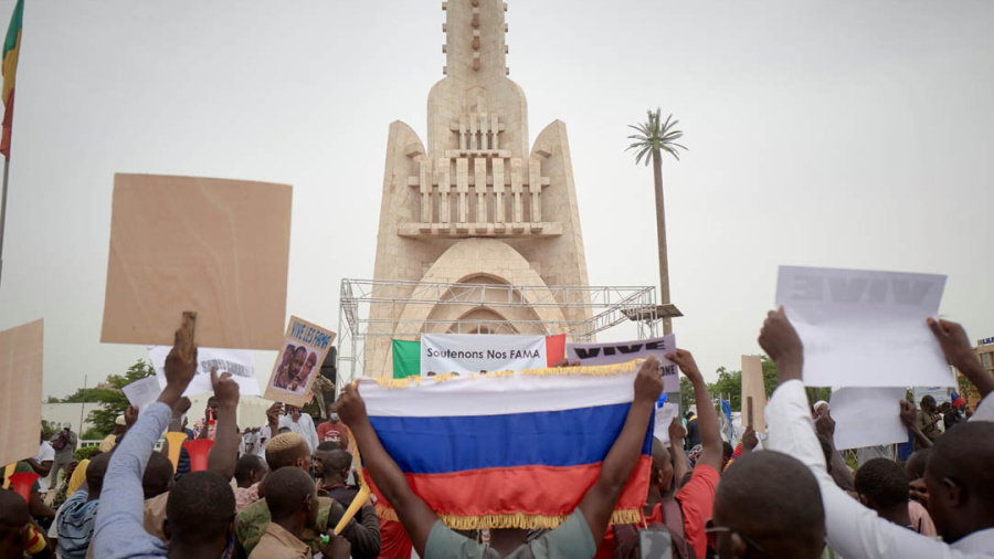 Mali: les Russes présentés comme des instructeurs de plus en plus nombreux
