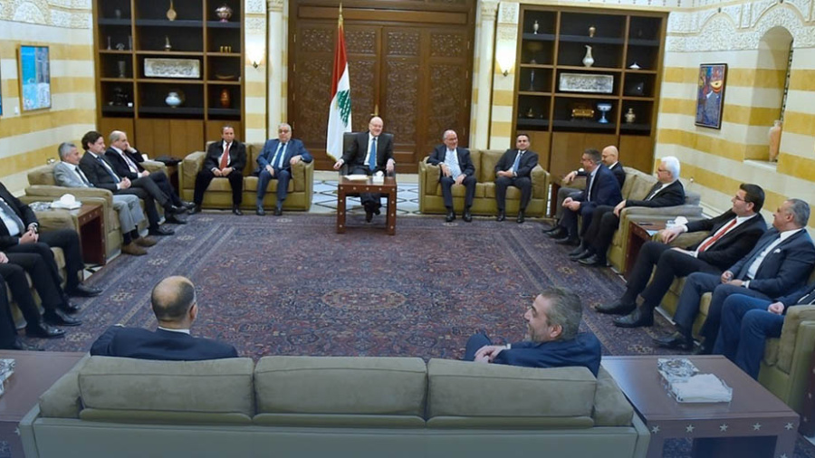 Déplacés syriens: Mikati appelle à une position unifiée devant la communauté internationale