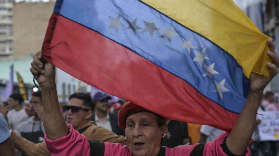 Venezuela: poursuites contre l'opposition qui appelle l'armée à se ranger «du côté du peuple»