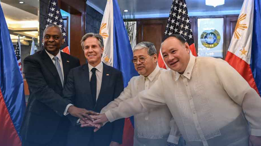 Après le Japon, Washington affiche son soutien aux Philippines
