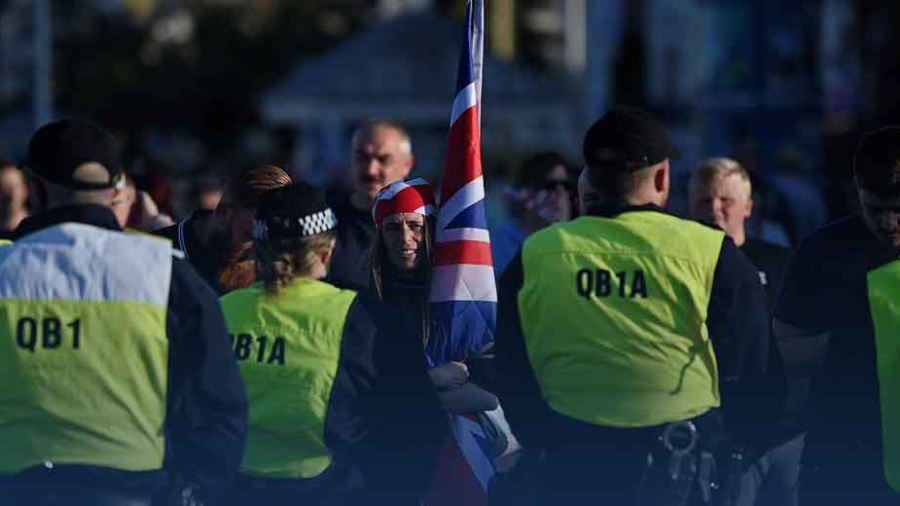 Vigilance accrue au Royaume-Uni face aux manifestations d’extrême droite