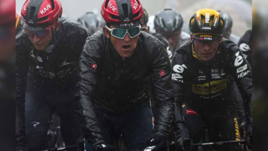 Déluge, Covid, étapes rabotées: les fléaux s'abattent sur le Tour d'Italie