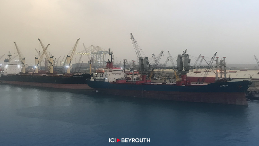 Des uniformes militaires saisis au port de Tripoli