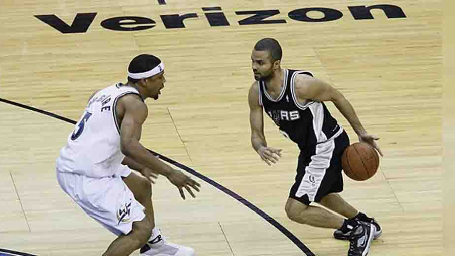 Tony Parker, pionnier français au Hall of Fame, le \
