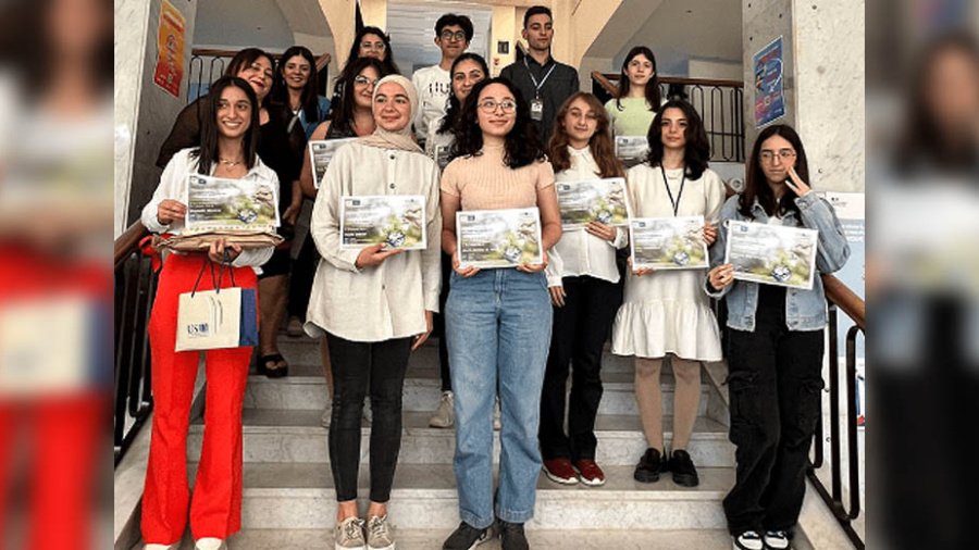 Quatre lauréates du Prix lycéen de la traduction francophone 2023