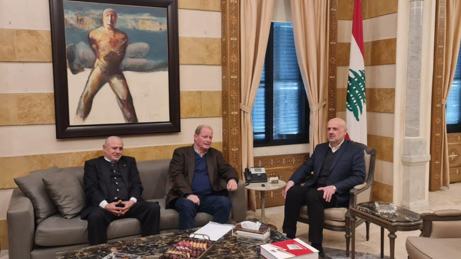 Chamoun dénonce l’enregistrement secret de propriétés au Mont-Liban