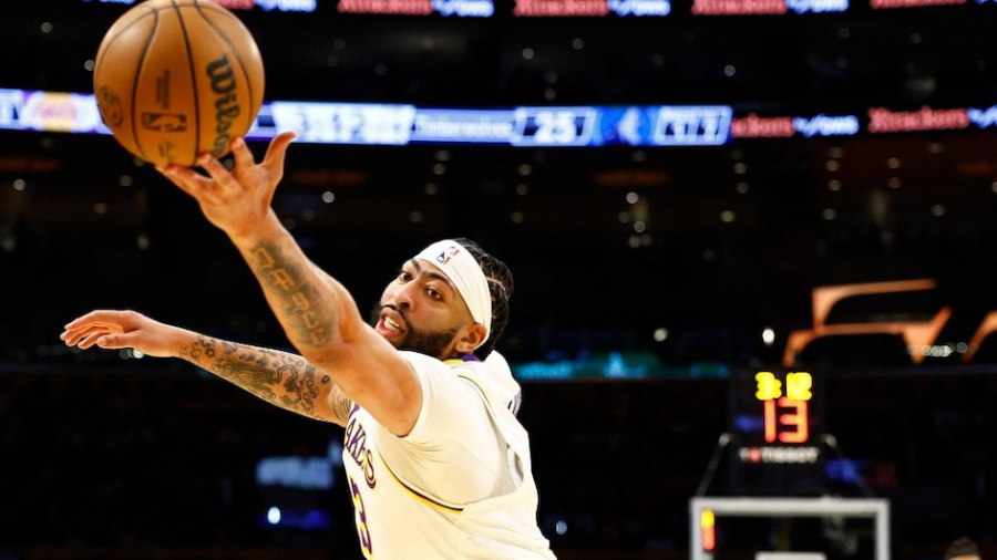 NBA: Anthony Davis écrit l'histoire avec les Lakers