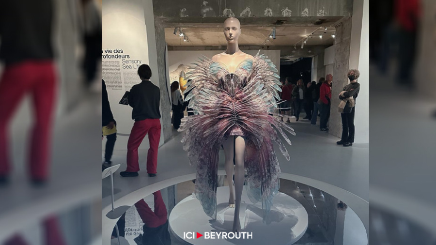 Iris van Herpen ou la relation fusionnelle cosmos-textile