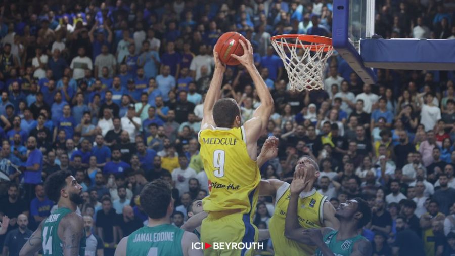 Basket: le Riyadi reprend les commandes