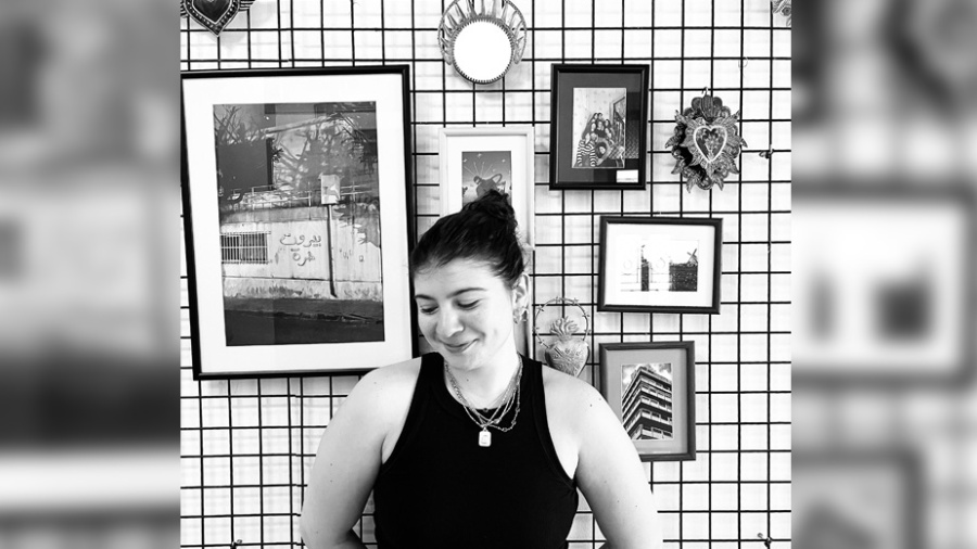 «Au fil des fleurs»: Andrea Haddad célèbre cinq ans de broderie