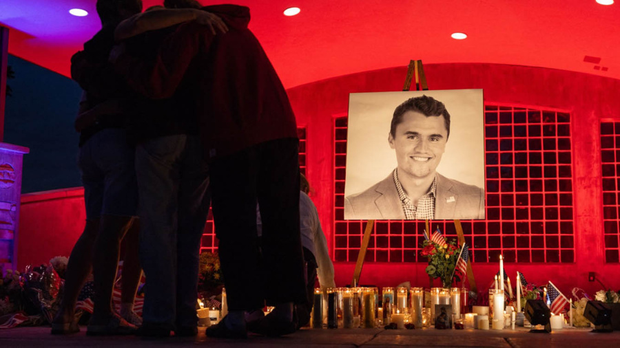 Assassinat de Charlie Kirk: les États-Unis sous le choc