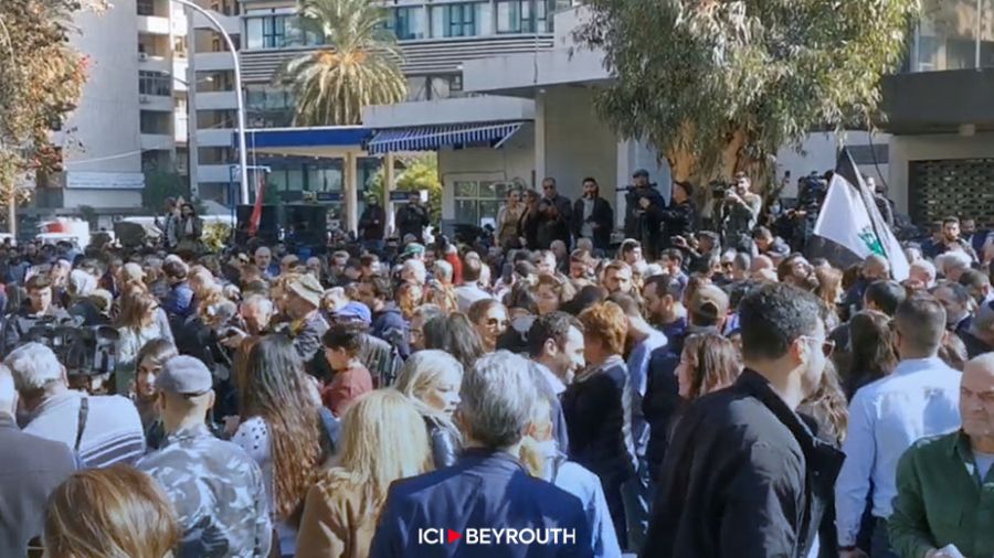 Sit-in devant le Palais de Justice, le Hezbollah accusé