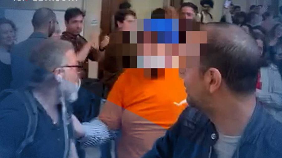 « Vous êtes sans honneur et sans scrupules »